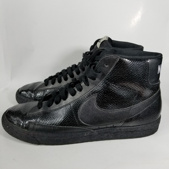 all black nike blazers high